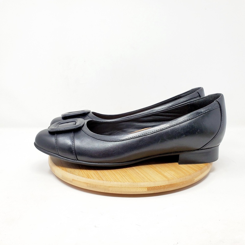 Clarks Shoes Women 9.5 Ballet Flat Un Blush Cove Loafer Black Work Office Buckle